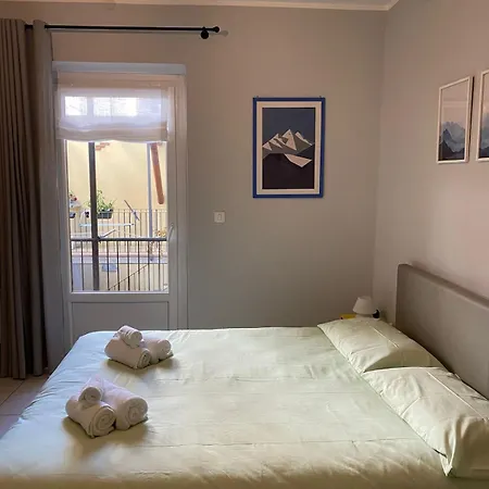 Apartment Il Cortile Di Lucia Caraglio