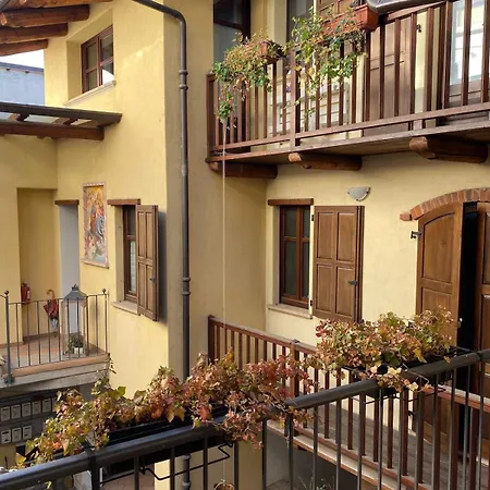 Il Cortile Di Lucia Apartment Caraglio